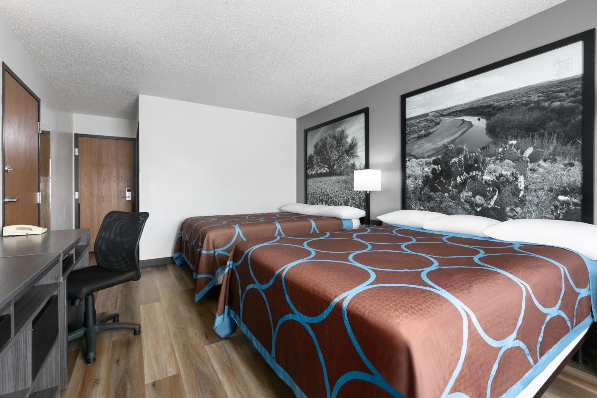 Super 8 By Wyndham Grapevine/Dfw Airport Northwest Hotell Eksteriør bilde