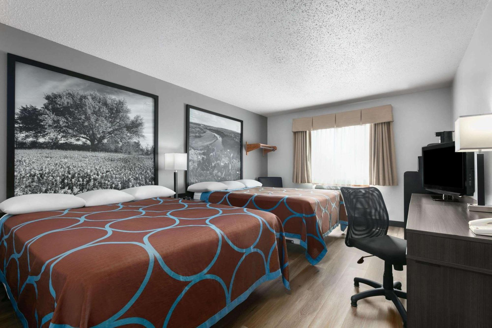 Super 8 By Wyndham Grapevine/Dfw Airport Northwest Hotell Eksteriør bilde