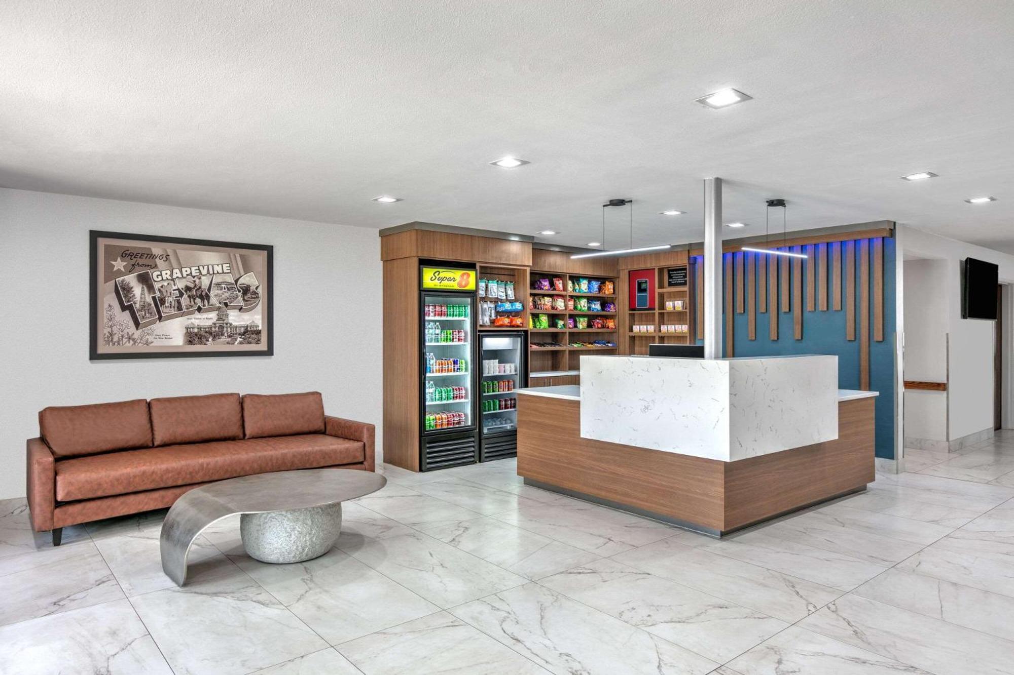 Super 8 By Wyndham Grapevine/Dfw Airport Northwest Hotell Eksteriør bilde
